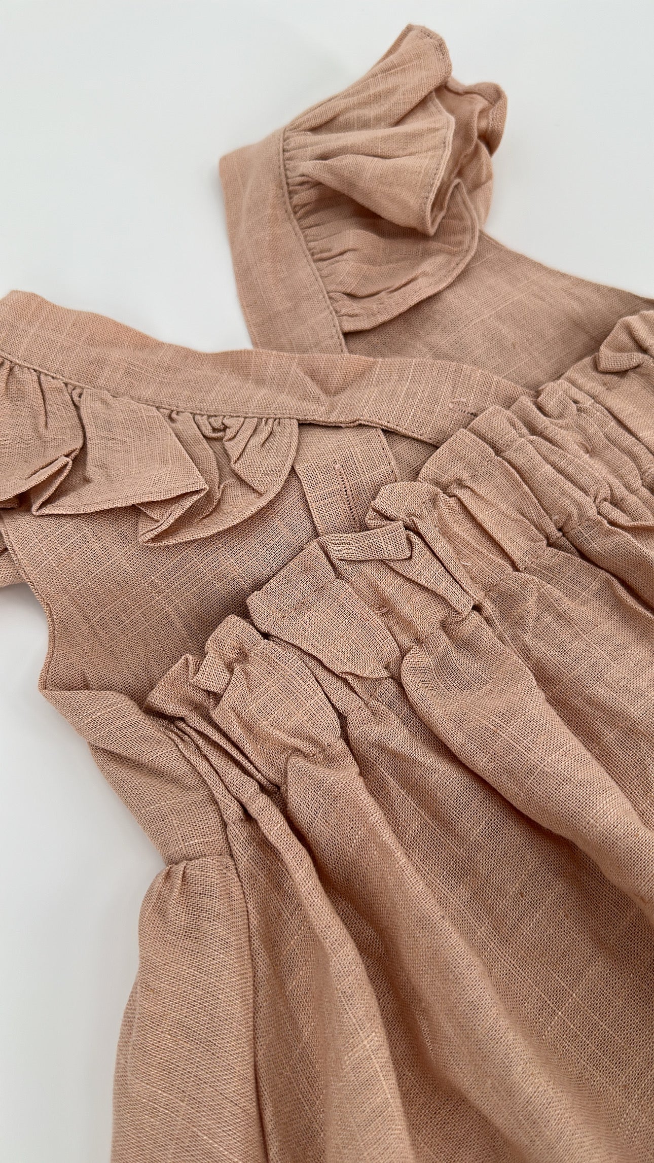 Darling linen ruffles dress