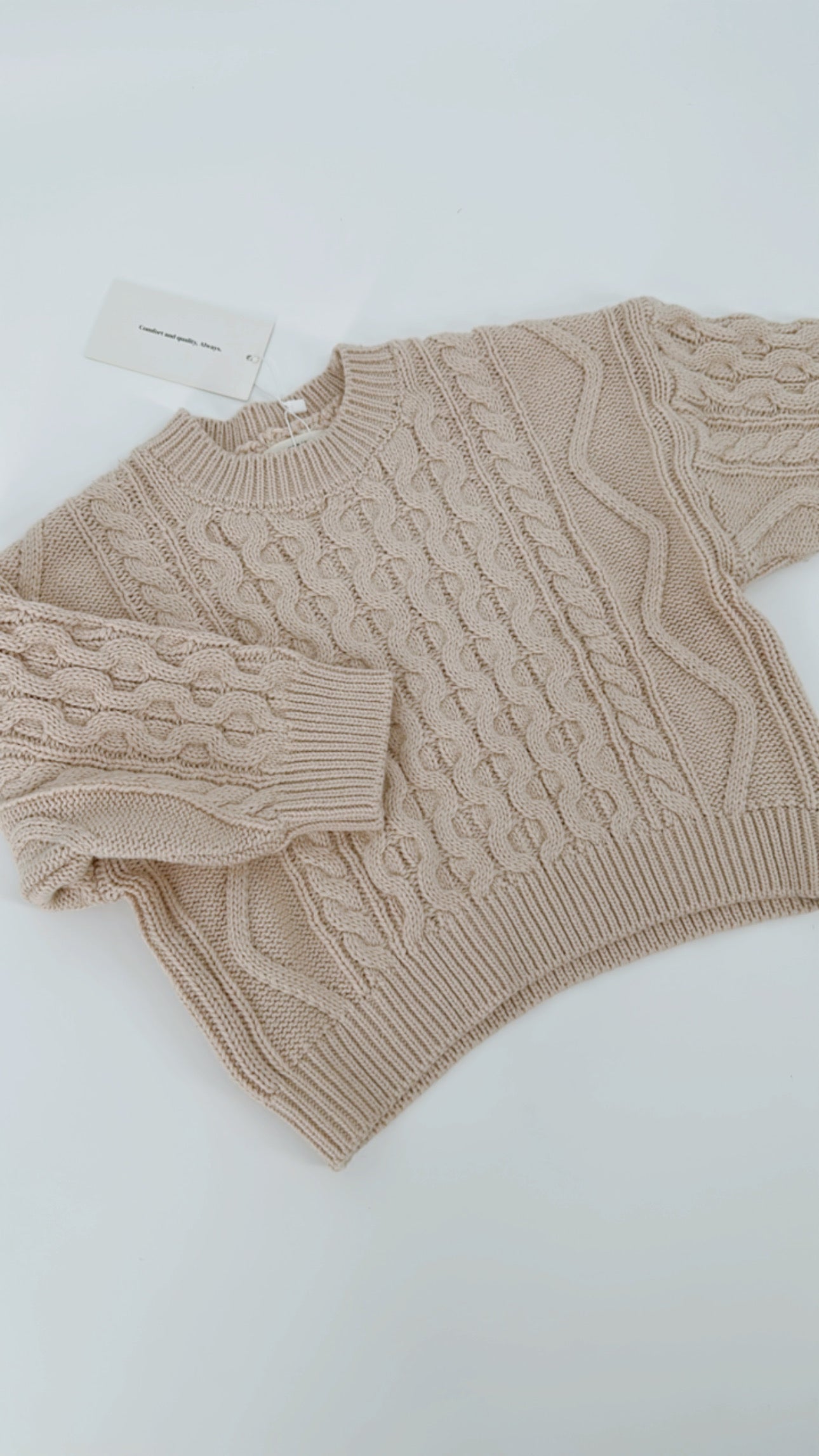 Always cozy oversized knit sweater