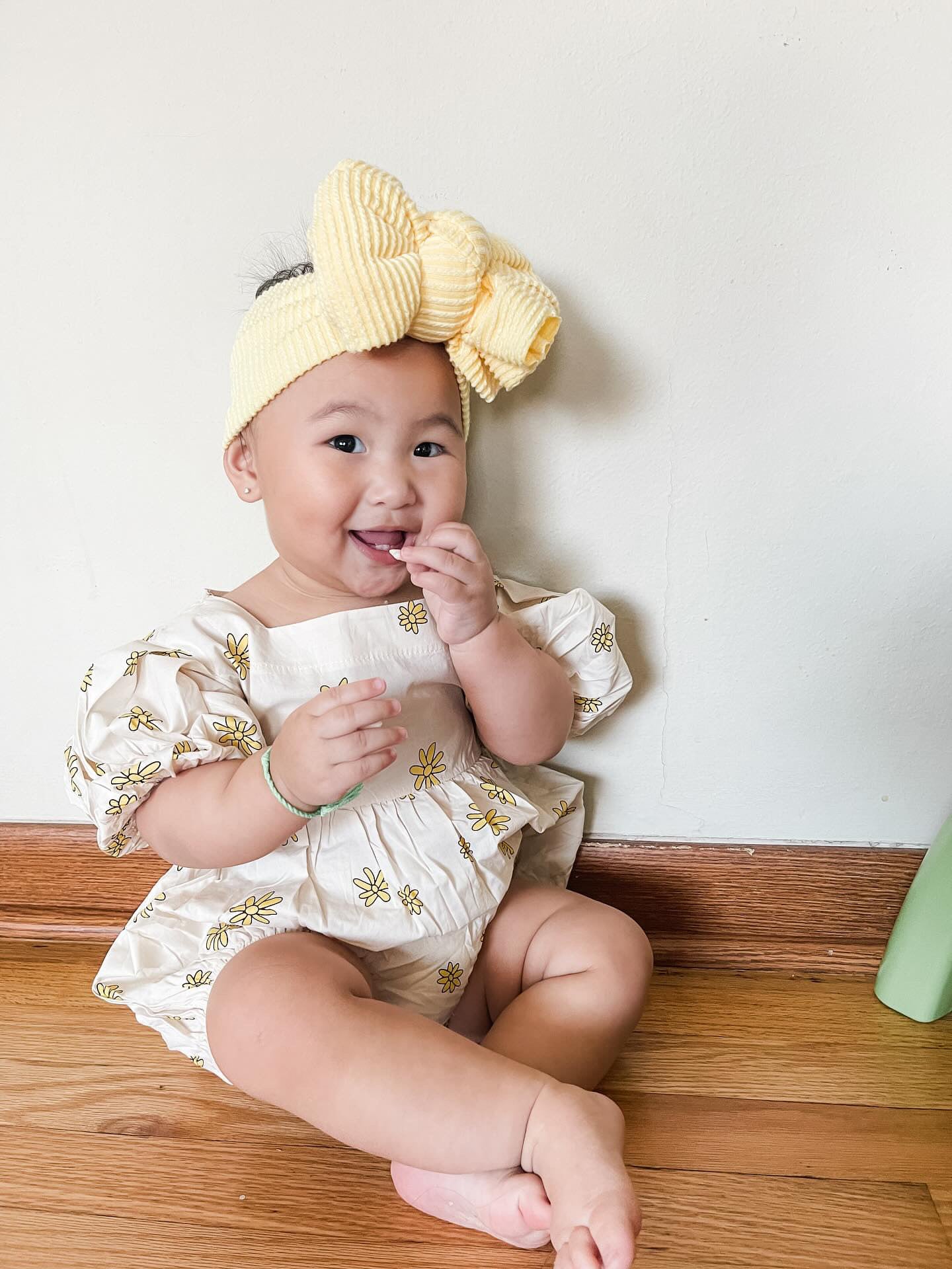 Floral puff sleeve romper